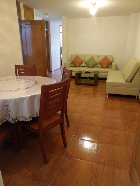 Apartamentos Sercan كوتشابامبا الغرفة الصورة